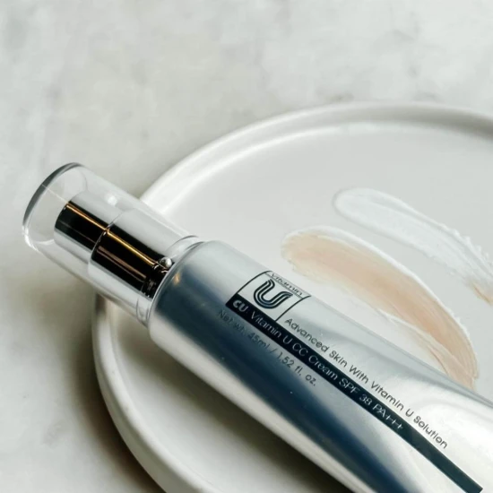 CU Skin Vitamin U CC Cream SPF 40 45 ml - krem CC nawilżający (1).jpg