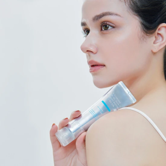 APOTHE Exosome Squal-Tox Moisturizing Cream, 60 ml - ntensywnie nawilżający krem z egzosomami (1).jpg