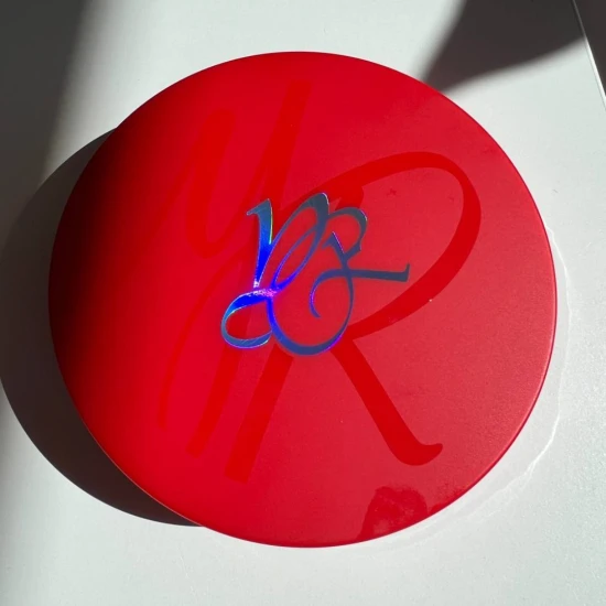 _YU.R Skin Solution Moist Layer Cushion SPF 50+ – nawilżający cushion z efektem glow (2).jpg