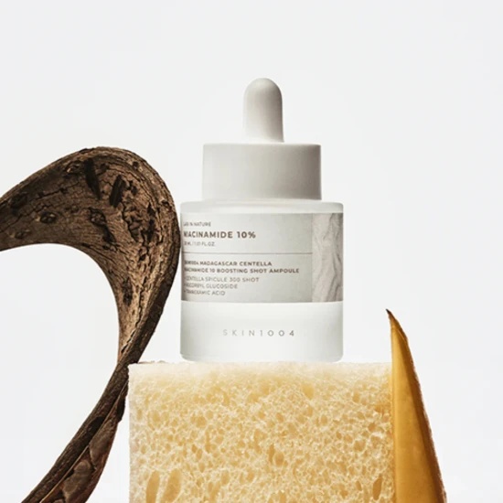 SKIN1004 Niacinamide 10 Boosting Shot Ampoule – serum z 10% niacynamidu i mikrospikulami, 30 ml  (1).jpg