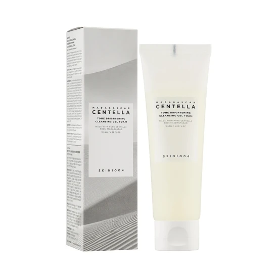 SKIN1004 Madagascar Centella Tone Brightening Cleansing Gel Foam – rozświetlająca pianka do mycia twarzy, 125 ml.jpg